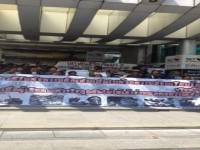 ม็อบบุกตลท.ร้องทุ่งคาฮาเบอร์ปกปิดข้อมูลเหมืองแร่