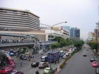 ศูนย์การค้าเปิดให้บริการปกติ