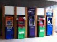 แบงก์แห่สำรองธนบัตรรับสงกรานต์