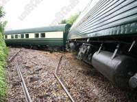 ฝนตกหนักกู้รถไฟล่าช้า