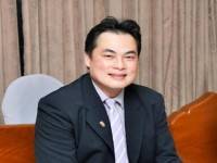 ล้อมคอกบริษัททัวร์หลอกนักท่องเที่ยว