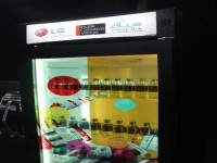 เทคโนโลยีจอโปร่งแสงครั้งแรกของไทย