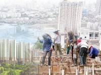 ดันสุดลิ่มอสังหาฯโค้งสุดท้าย งัดสารพัดกลยุทธ์ฝ่าตลาดซบ