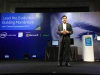 เปิดตัว “อินเทล คอร์  เอ็ม”  โปรเซสเซอร์สำหรับอุปกรณ์ทูอินวัน