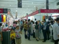 พาณิชย์จับมือเอกชนจัดงานลดราคาเสื้อผ้าส่งออก